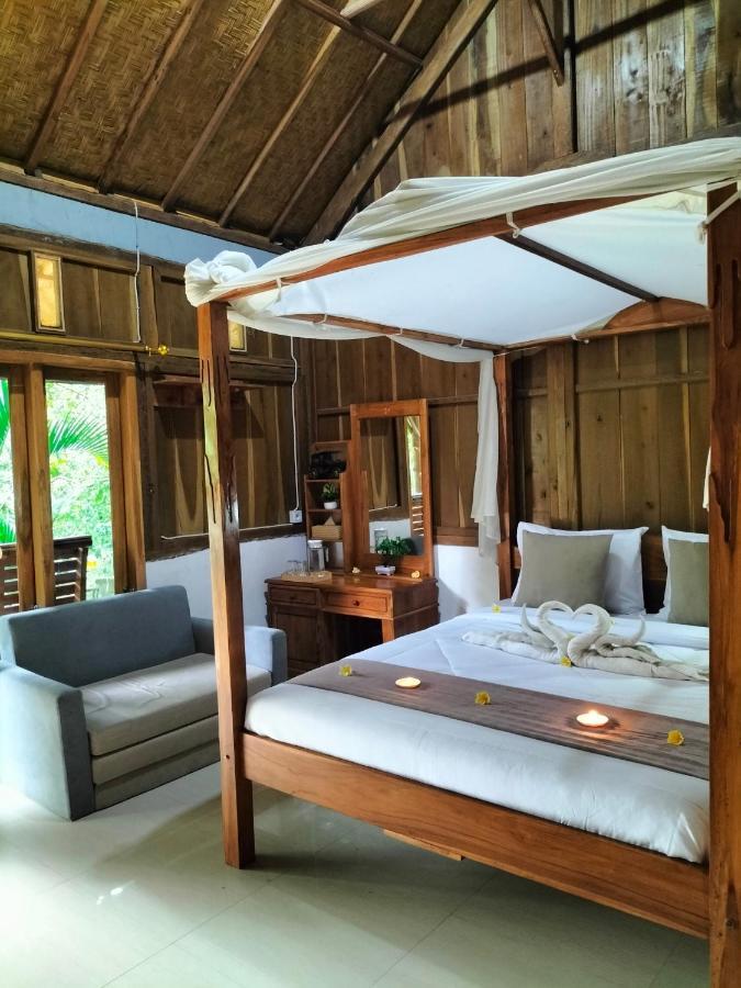 Friendly Homestay Lemukih Singaraja Esterno foto